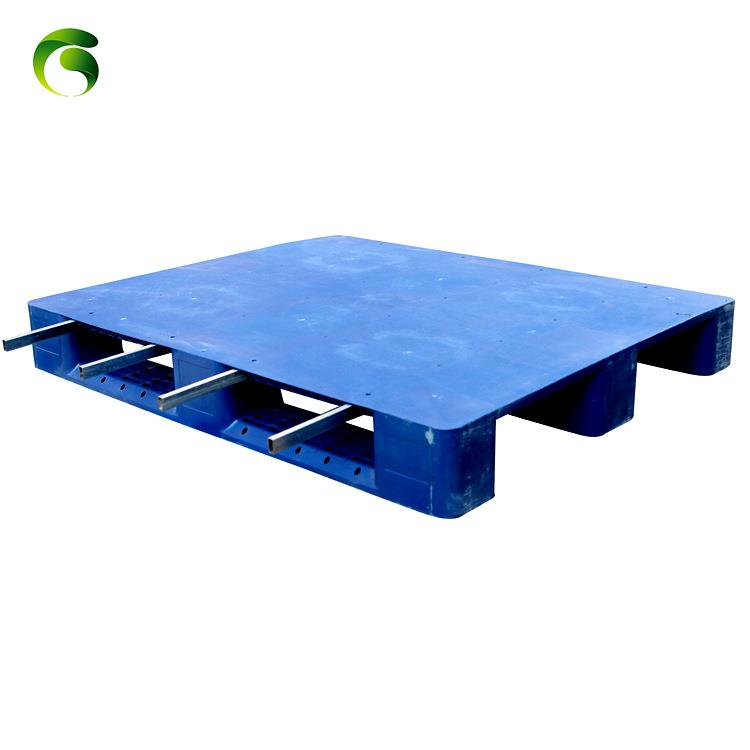 Plastic Pallet With Steels Plastic Pallet With Steels